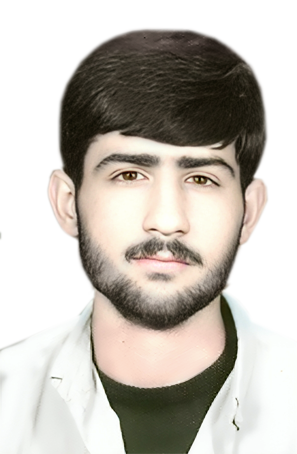 منوچهر احمدی