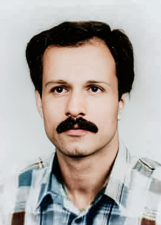 احمد  احمدیان