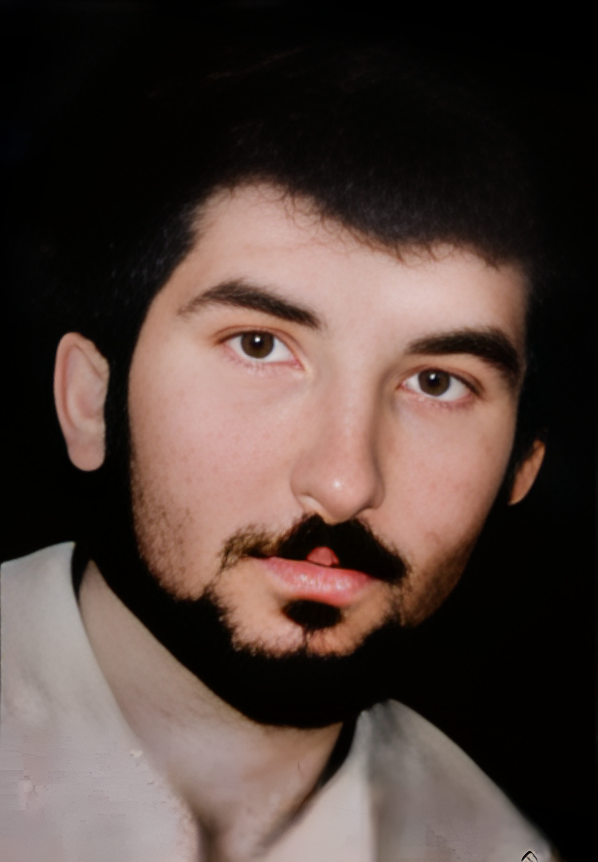 نصراله پی گم کرده