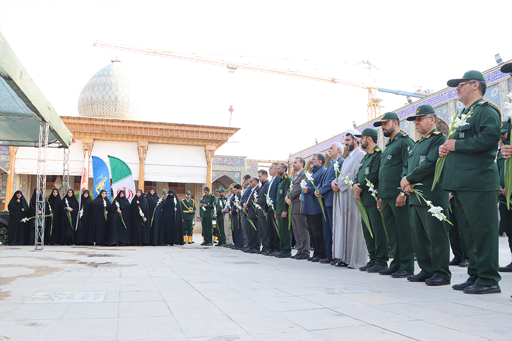 گلباران مزار  مطهر شهیده معصومه کرباسی 