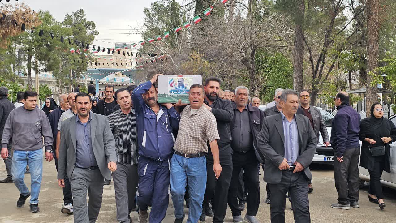 تشییع شهدای اقتدار در شیراز 