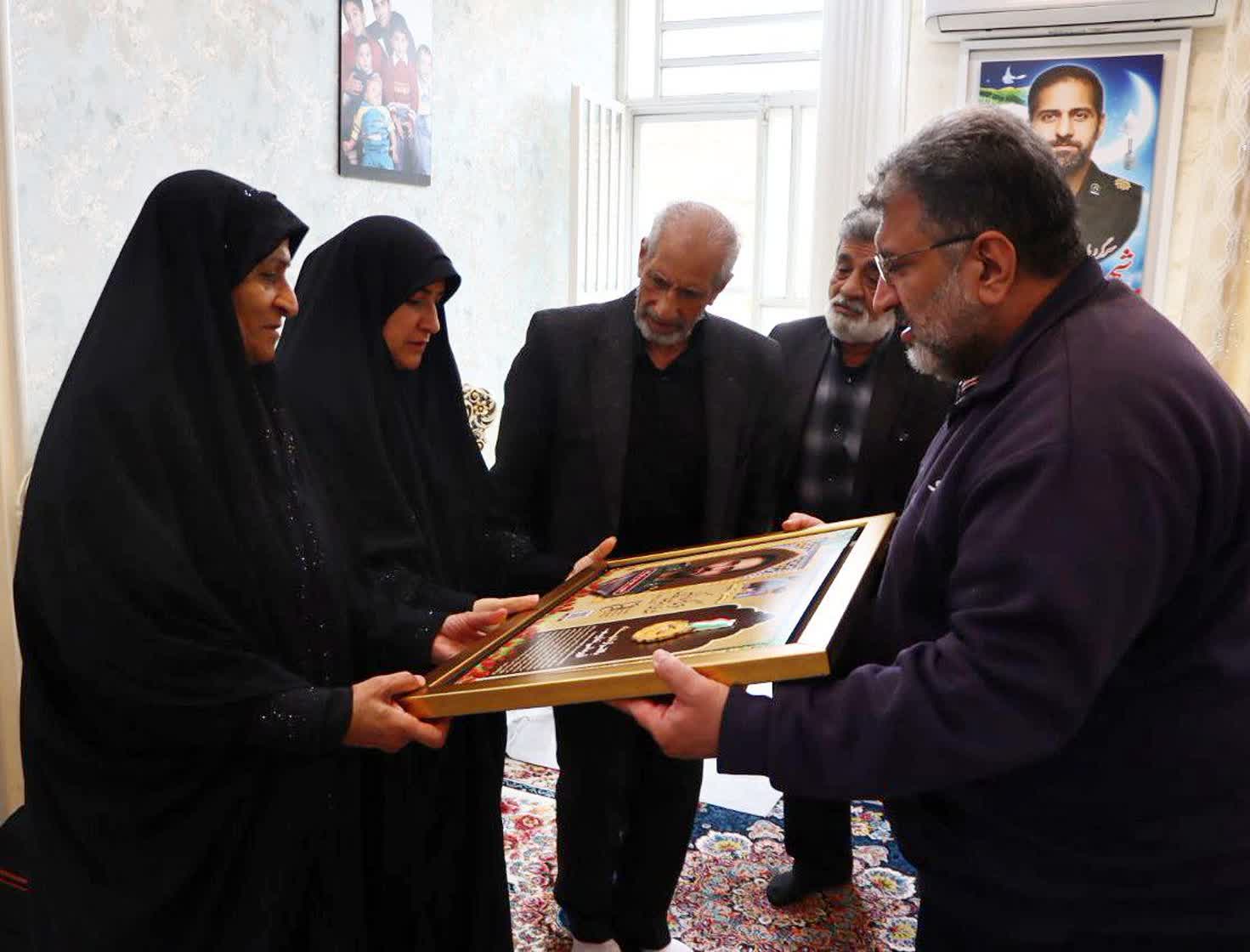 دیدار با خانواده پاسدار شهید مهدی نیکو کلاه