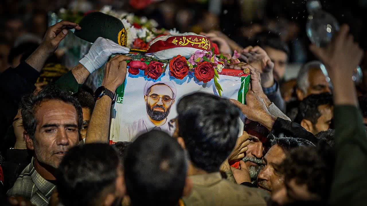 مراسم تشییع پیکر مطهر مجاهد شهیدحجت الاسلام و المسلمین "منصور حبیبی پور
