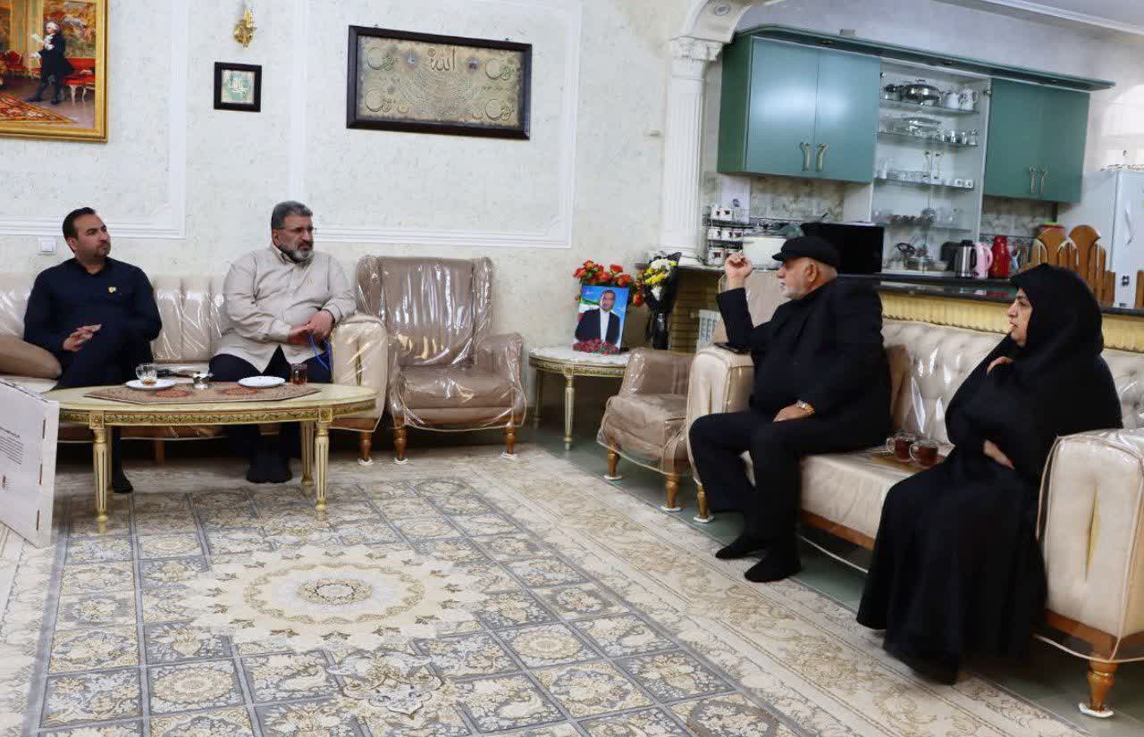  دیدار با خانواده  شهید احسان شکوهنده 
