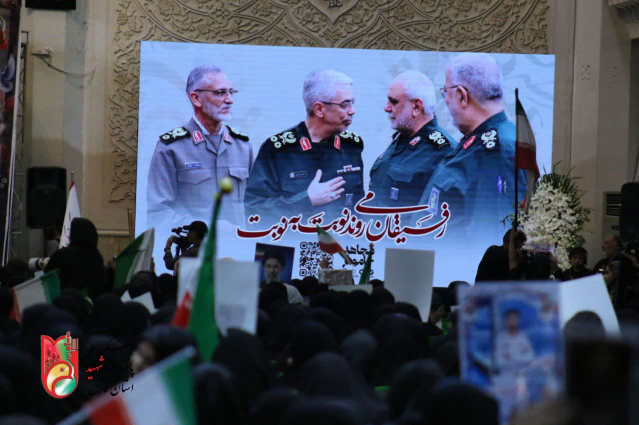  بزرگداشت شهادت مجاهد خاموش در حرم شاهچراغ(ع)  